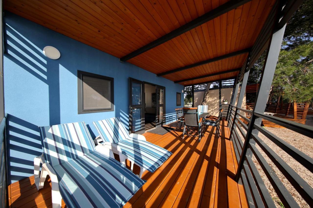Mobile Home Safir Biograd Na Moru Exterior photo